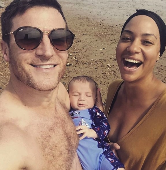Cush’s Married Life With Husband Sean Griffin; Co-Parents One Child.