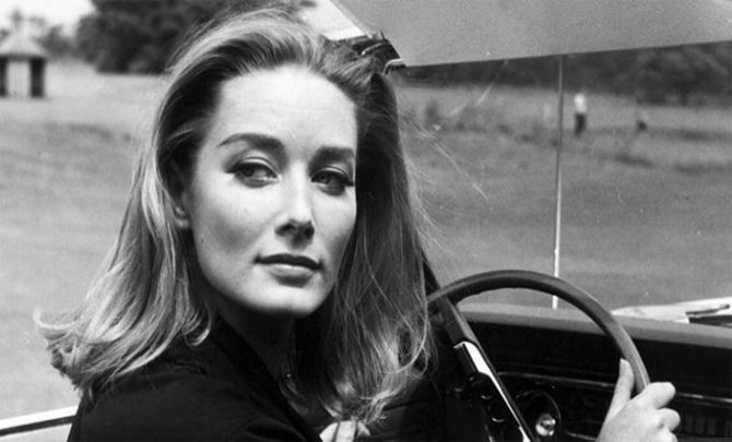 Tania-Mallet