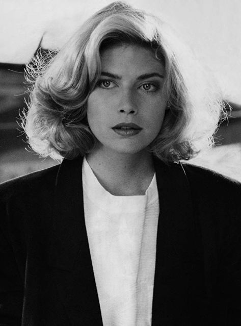 Kelly-McGillis-Top-Gun