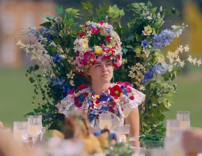 Florence-Pugh-Midsommar